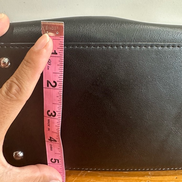 Lauren Ralph Lauren Gradwell Tote and Shoulder Bag - Picture 11 of 14